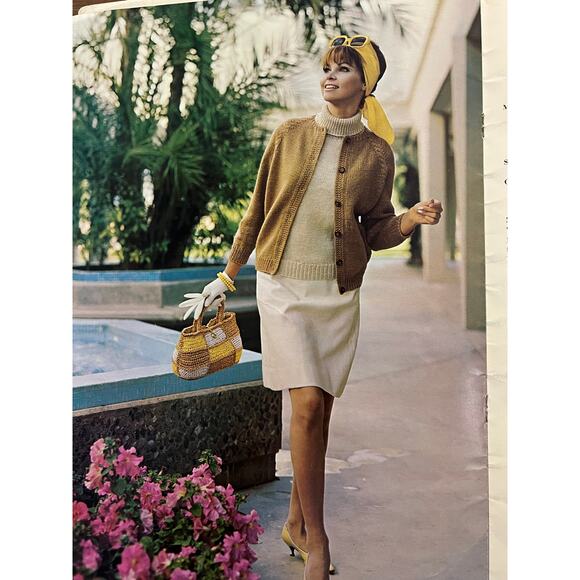 AFgan and sweater collection pattern book 1960s - Picture 10 of 14